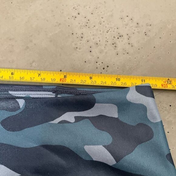 Nike Drifit One Midrise Camo Leggings - Picture 8 of 10